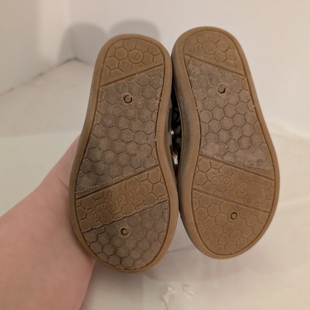 Cat & Jack Toddler Boy Green Camouflage Slip-On Sneakers in Size 7